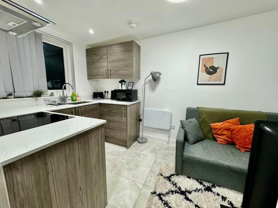 Stylish One Bedroom & A Sofa Bed Cardiff Eksteriør bilde